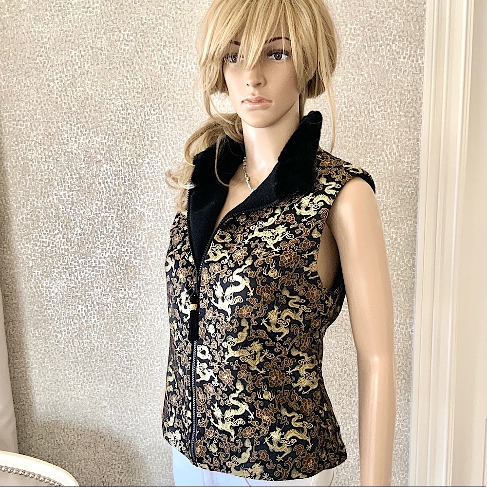 Descente gold black brocade fleece lined vest dress S